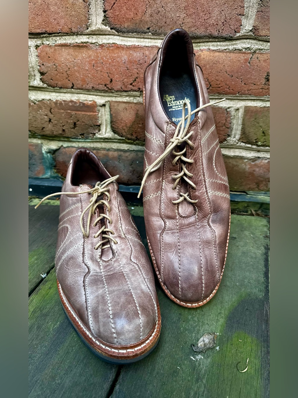 Vintage Allen Edmonds Voyager Leather Loafers